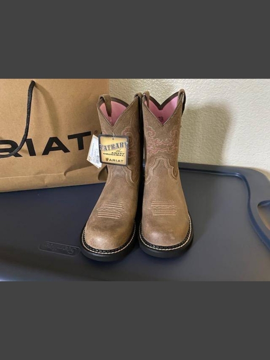 Ariat Shoes - Ariat Brown Western Pull-On Boots - Pink Lining